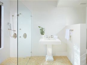 301 Morning Star Lane, Newport Beach CA 92660