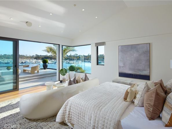 301 Morning Star Lane, Newport Beach CA 92660