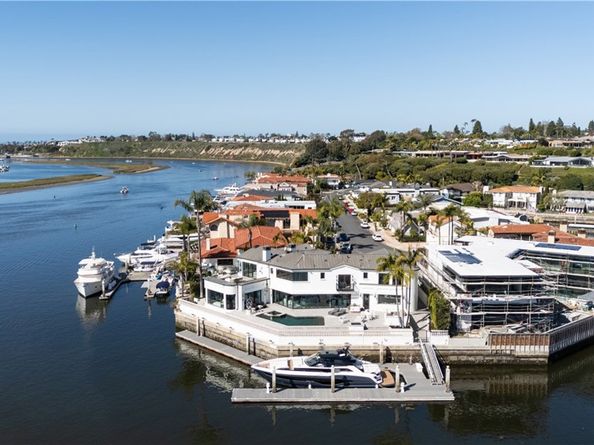 301 Morning Star Lane, Newport Beach CA 92660