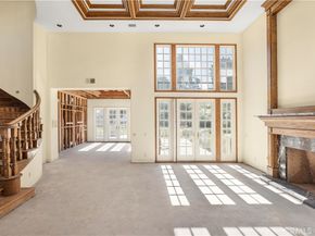 9 Leesbury Court, Newport Beach CA 92660