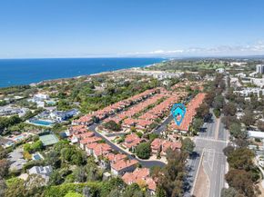 9703 Keeneland Row, La Jolla CA 92037