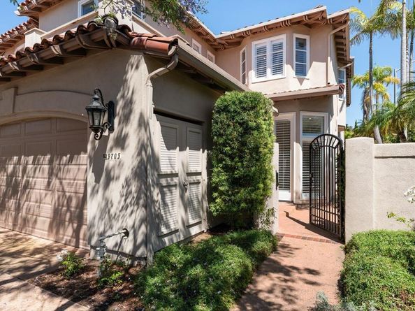 9703 Keeneland Row, La Jolla CA 92037