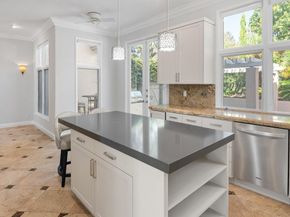 9703 Keeneland Row, La Jolla CA 92037
