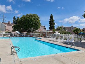 7027 Camino Degrazia 210, San Diego CA 92111