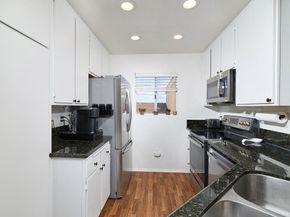 7027 Camino Degrazia 210, San Diego CA 92111