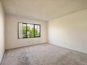 6956 Sandpiper Place, Carlsbad CA 92009