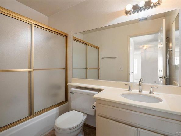 6956 Sandpiper Place, Carlsbad CA 92009