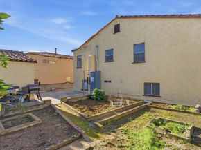 3040 Byron Street, San Diego CA 92106