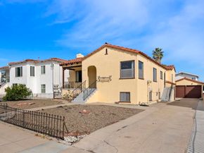 3040 Byron Street, San Diego CA 92106