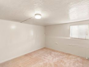 3040 Byron Street, San Diego CA 92106