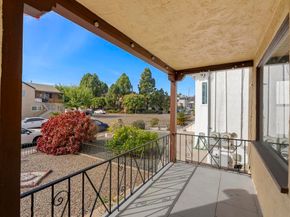 3040 Byron Street, San Diego CA 92106