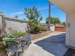 2257 Brookwood Court, Escondido CA 92026