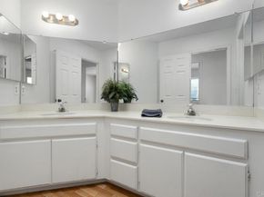 2257 Brookwood Court, Escondido CA 92026