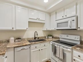 1616 Circa Del Lago C103, San Marcos CA 92078