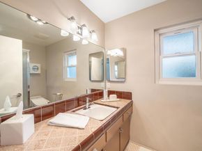 1920 Bernardo Avenue, Escondido CA 92025
