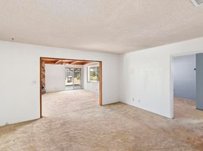 137 Ruth Court, El Cajon CA 92019