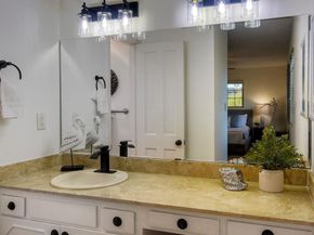 2044 Linda Lane, Carlsbad CA 92008