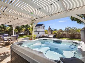 2072 Wandering Road, Encinitas CA 92024