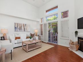 7122 Calabria Ct E, San Diego CA 92122