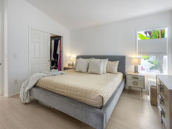 6503 Friendly Place, Carlsbad CA 92011