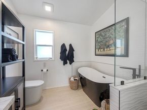 6503 Friendly Place, Carlsbad CA 92011
