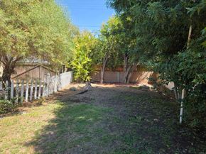7748 De Soto Avenue, Canoga Park CA 91304