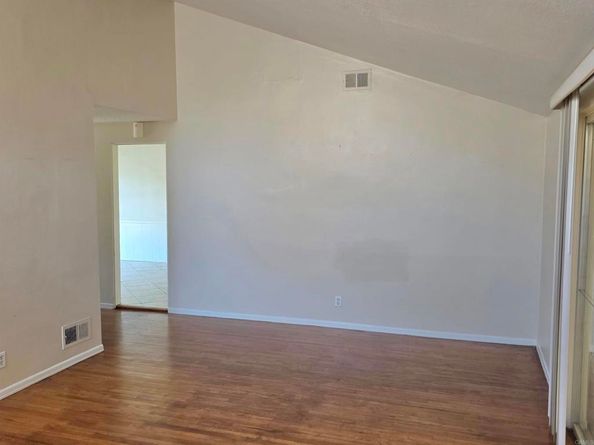 7748 De Soto Avenue, Canoga Park CA 91304