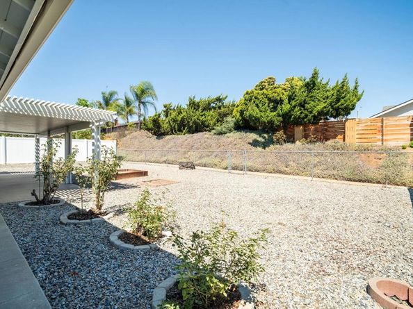 1804 David Dr, Escondido CA 92026