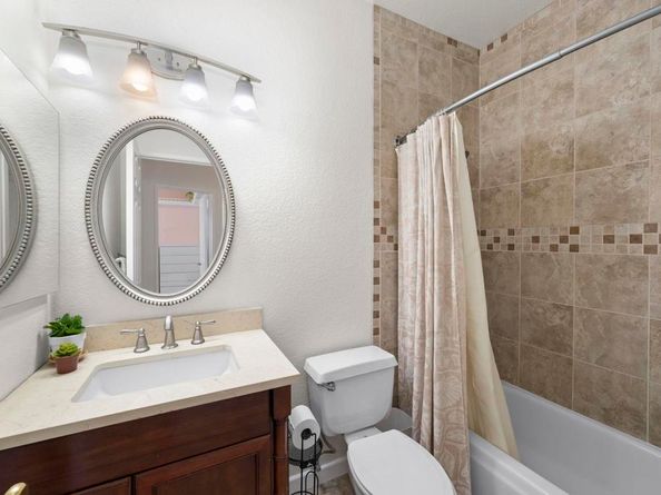 3430 Corte Viejo, Carlsbad CA 92009