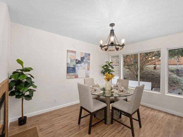 3430 Corte Viejo, Carlsbad CA 92009
