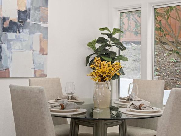 3430 Corte Viejo, Carlsbad CA 92009