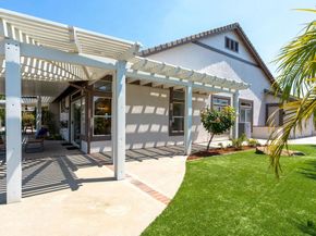 1337 Oak View Way, Escondido CA 92029