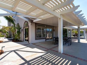 1337 Oak View Way, Escondido CA 92029