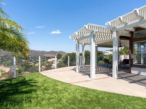1337 Oak View Way, Escondido CA 92029