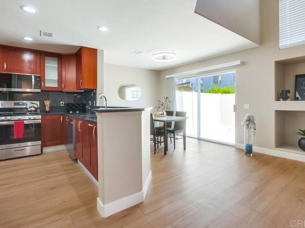 4620 Los Alamos Way C, Oceanside CA 92057