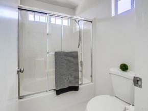 4620 Los Alamos Way C, Oceanside CA 92057