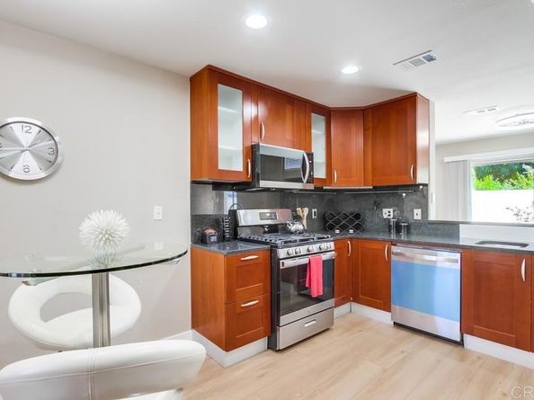 4620 Los Alamos Way C, Oceanside CA 92057