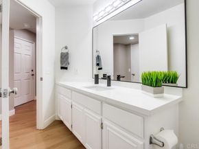4620 Los Alamos Way C, Oceanside CA 92057