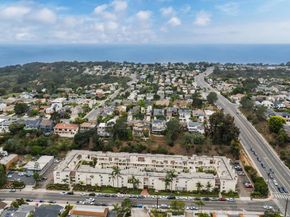 13754 Mango Drive 111, Del Mar CA 92014
