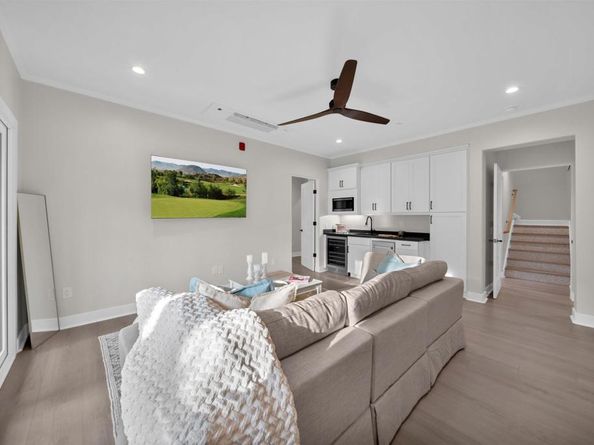 812 N Cleveland Street 1, Oceanside CA 92054