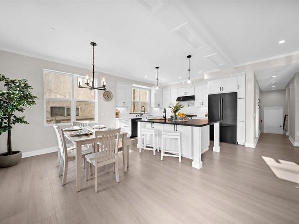 812 N Cleveland Street 1, Oceanside CA 92054