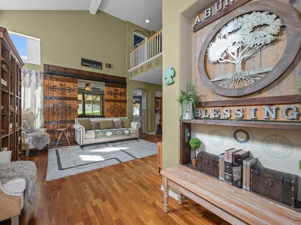 6691 Corte Eduardo, Carlsbad CA 92009