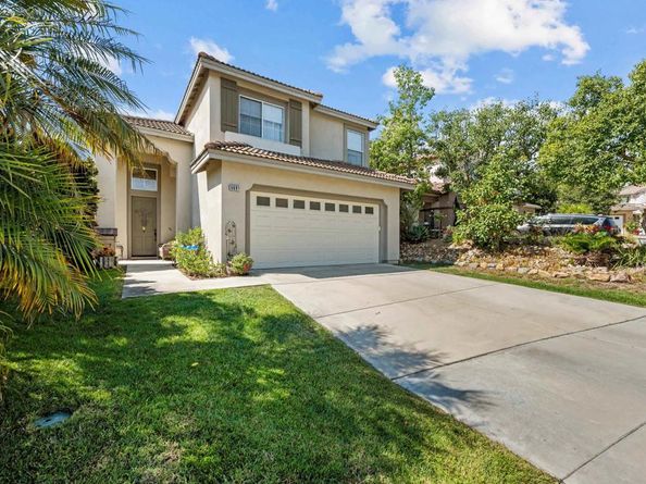 6691 Corte Eduardo, Carlsbad CA 92009