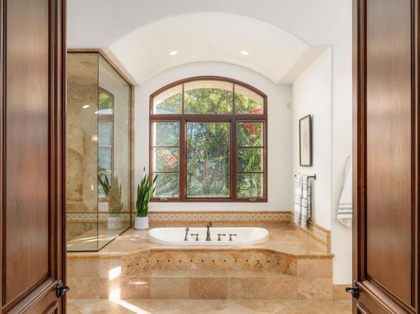 17130 Camino De Montecillo, Rancho Santa Fe CA 92067