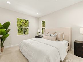 141 Danbrook, Irvine CA 92603