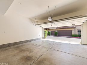 141 Danbrook, Irvine CA 92603