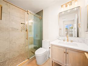 21195 Cedar Ln, Mission Viejo CA 92691