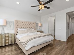 160 Capricorn, Irvine CA 92618