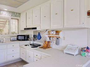 860 Ronda Mendoza D, Laguna Woods CA 92637