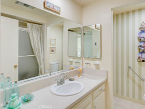 860 Ronda Mendoza D, Laguna Woods CA 92637